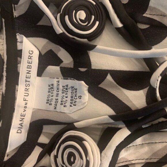 DVF Diced Embellished - Picture 4 of 10